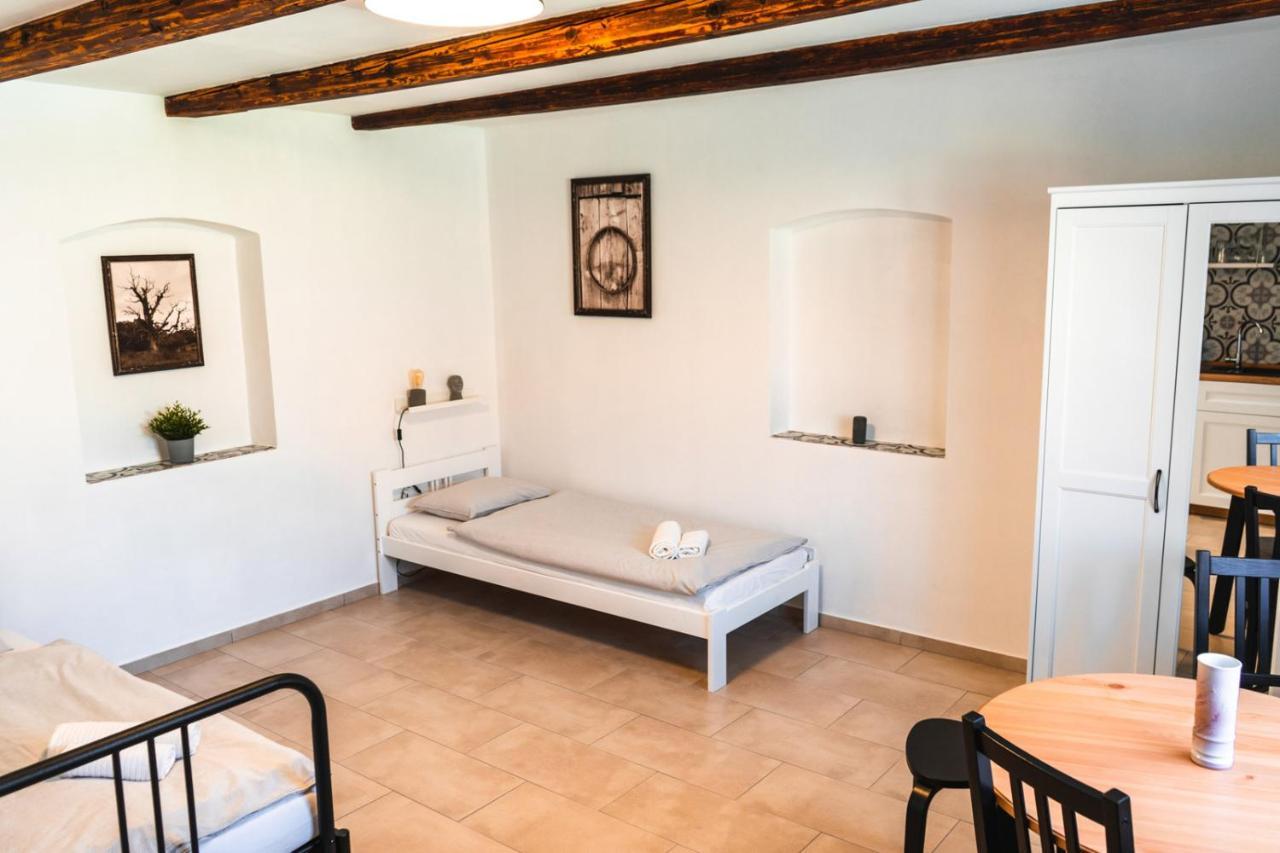 Apartmány Pulgary Bulhary Esterno foto